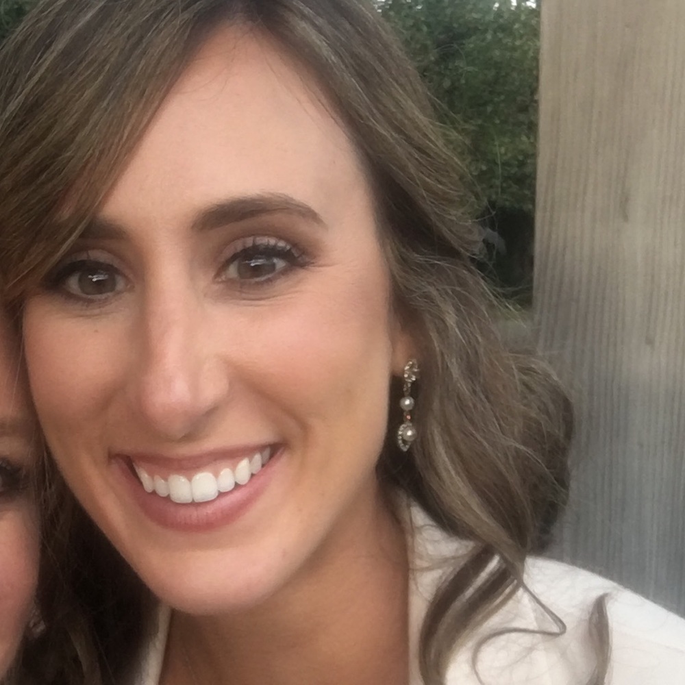 Meet your Posher, Andrea